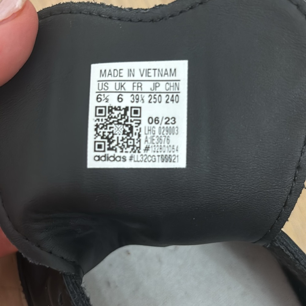 never worn - Picture 4 of 5